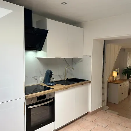 La Maison D'amalia Nyaraló Cassel